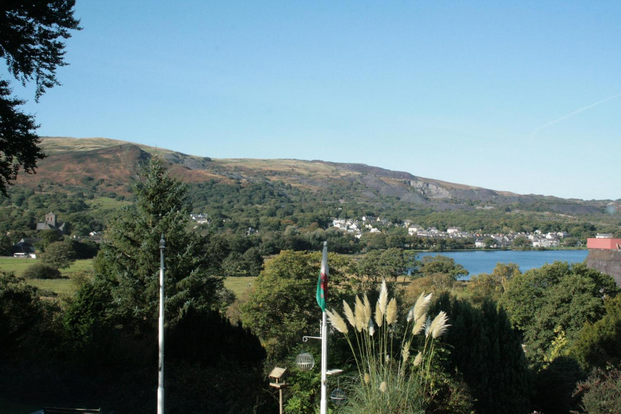 Padarn Apartment At Glanybala Holidays Лланберис Экстерьер фото